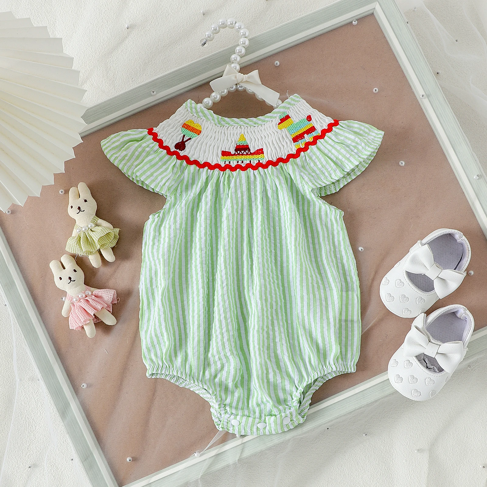 

Summer New Style For Girls And Babies 0-1 Years Old Sweet And Cute Green Striped Short-Sleeved Dress