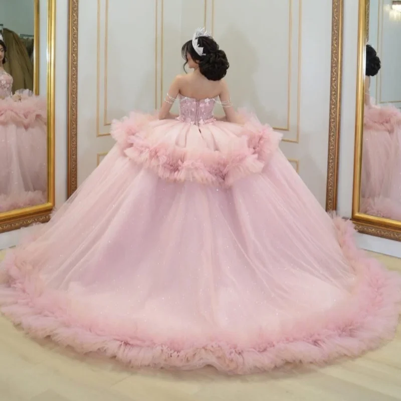 Розовые блестящие платья принцессы Quinceanera с открытыми плечами и бусинами с цветочным многоуровневым тюлевым корсетом Sweet 16, бальное платье Vestidos 15 Anos