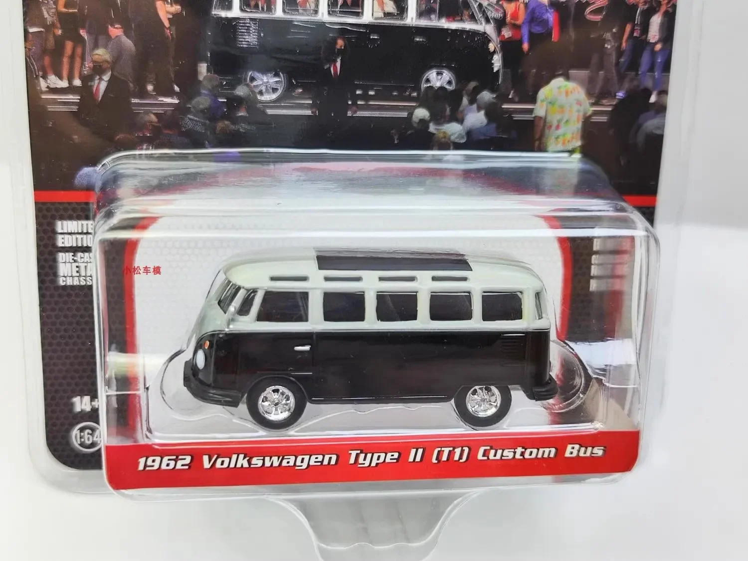 1:64 1962 Volkswagen tipe ll (T1) Kustom Bus Diecast Model mobil Aloi logam untuk koleksi hadiah