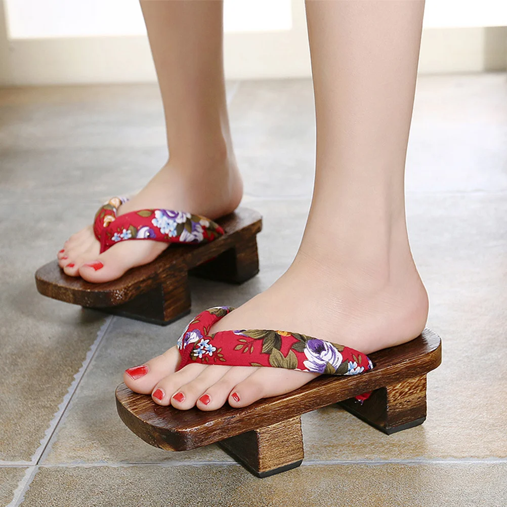 Japanese Style Wooden Clogs Breathable Sandals Ladies Slippers Fashion Footwear Female Sandals Wear Resistant