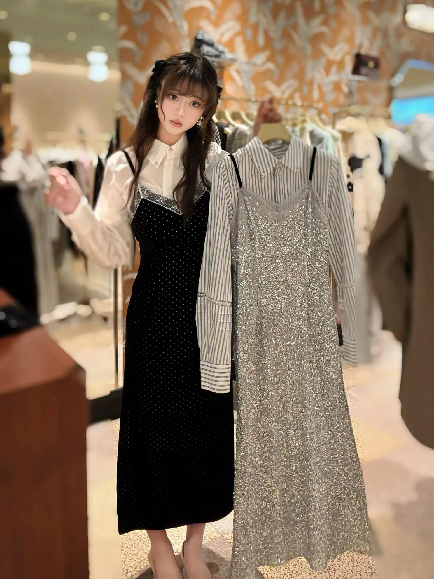 

Christmas Season Sparkling Velvet Shirt with Diamond Buttons Mid-Length Velvet Halter Dress Vintage Style Long-Sleeve Shirt