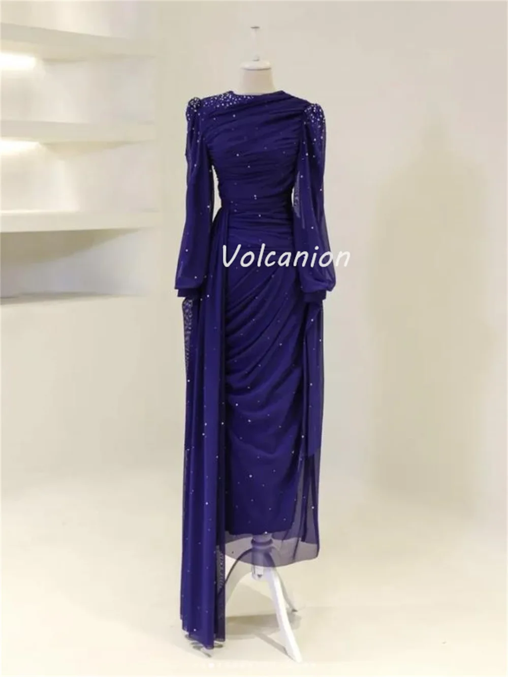 Abiti lunghi personalizzati squisiti ed eleganti in chiffon con paillettes che bordano abiti lunghi con o-collo dritti Abiti da cerimonia su misura Formali di alta qualità
