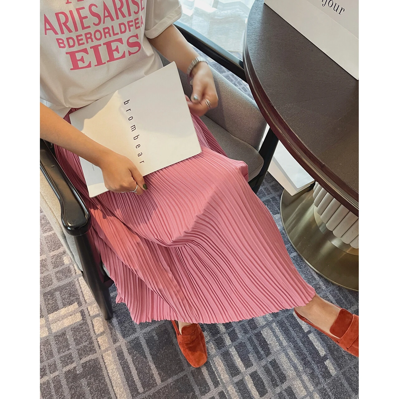 2023 New Spring Summer Women Female Skirt Balloon Pink Long Pleated Beach Under Y2k Korean Style Satin Vintage Chiffon