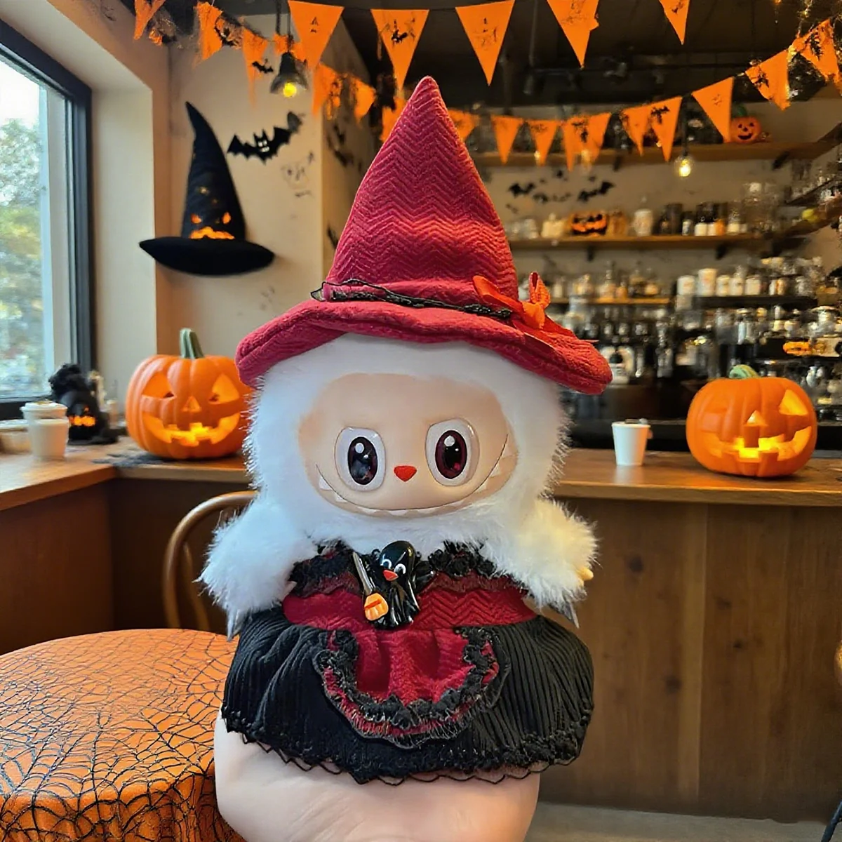 【Senza bambola】 Vestiti per bambole di peluche Abiti a tema festa di Halloween per Labubu Abiti di Halloween Abito da zucca Set Vestiti Regali