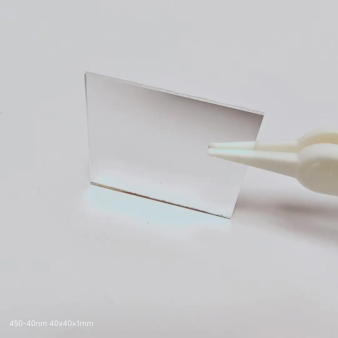사각 좁은 대역 통과 필터 코팅 유리 NBP450-40nm, 크기 40x40x1mm, 450nm