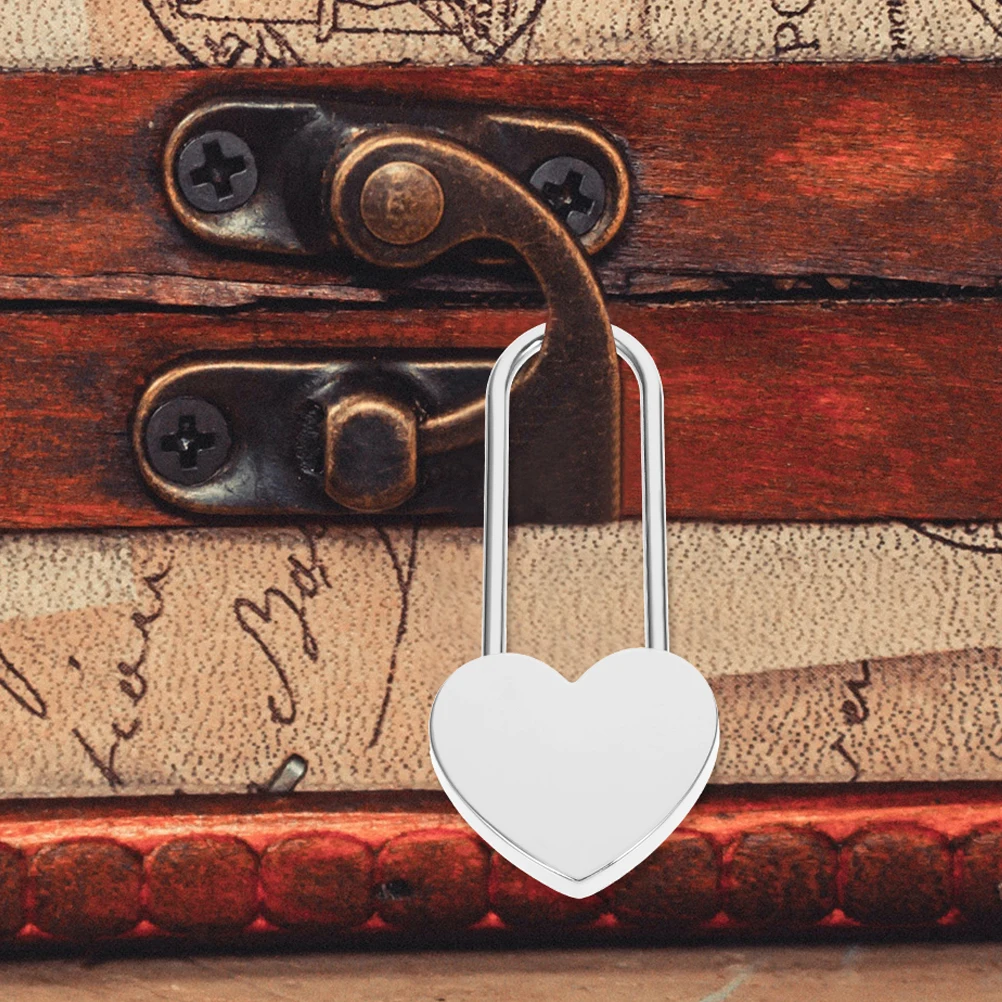 

Heart Shaped Padlock Zinc Alloy Small Locks Keys for Bridge Lovers Suitcase Travel Jewelry Box Diary Locker Lock Security Safe