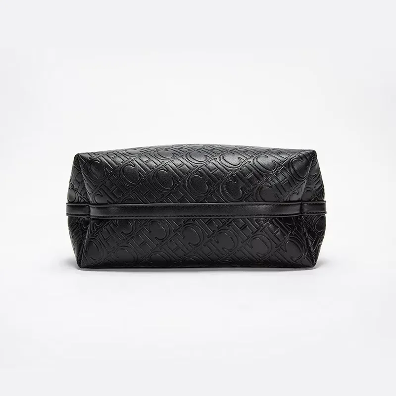 Thumbnail 4 - #46 Best Bucket Bags to Buy In 2026