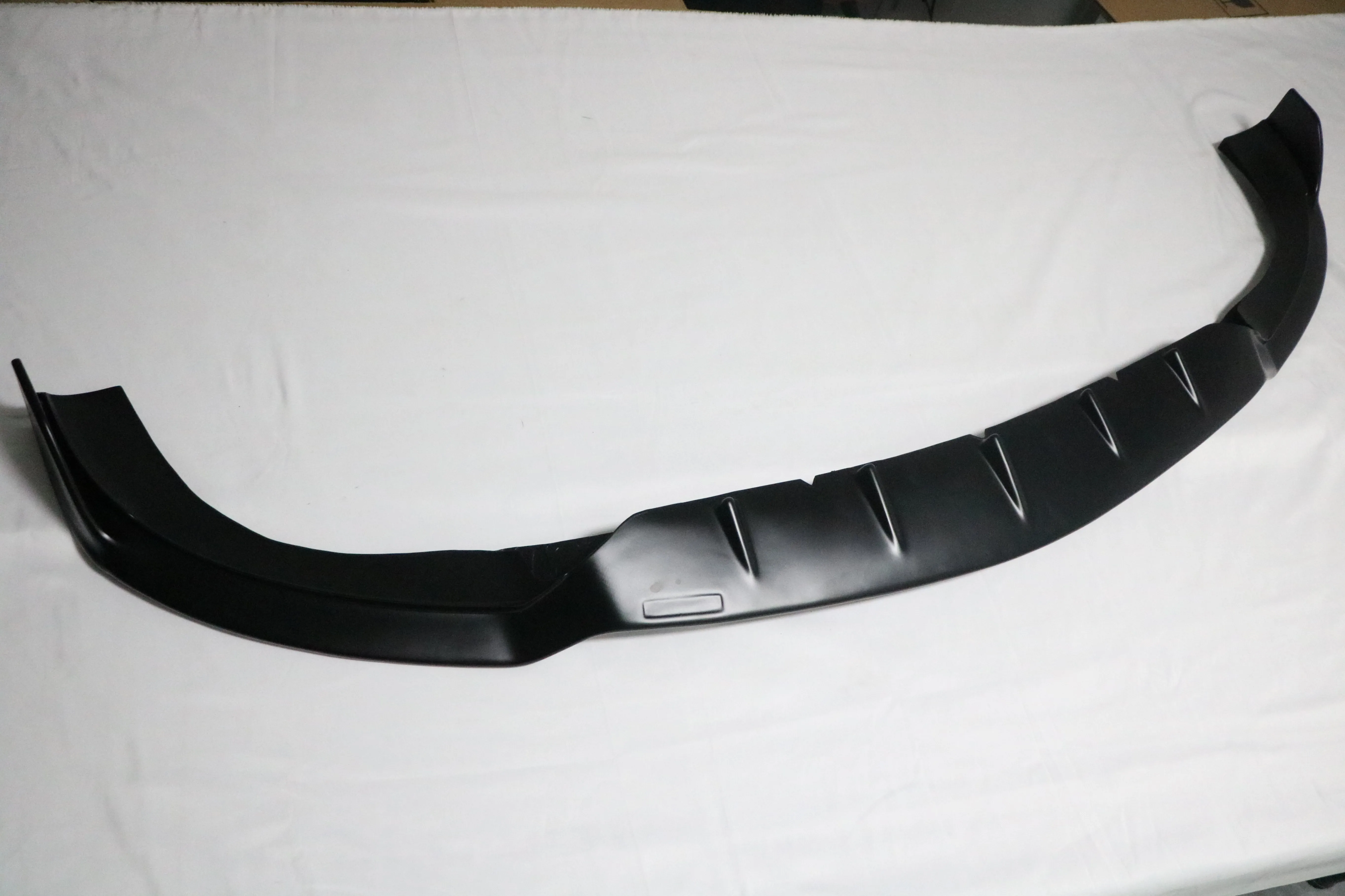 Dry Carbon Fiber Front Bumper Chin Lip Spoiler BodyKit For Benz AMG GT63 GT63S 4 Door 2019 - 2023 B Style Front Lip Accessories - Image 4