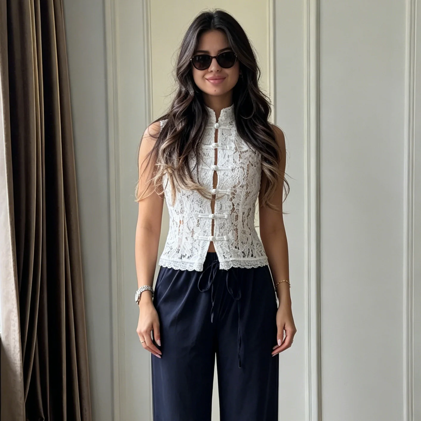 

Новинка 2026: Женский кружевной жилет с пуговицами-лягушками, без рукавов, приталенный, весна-лето, элегантный повседневный укороченный топ с вырезами