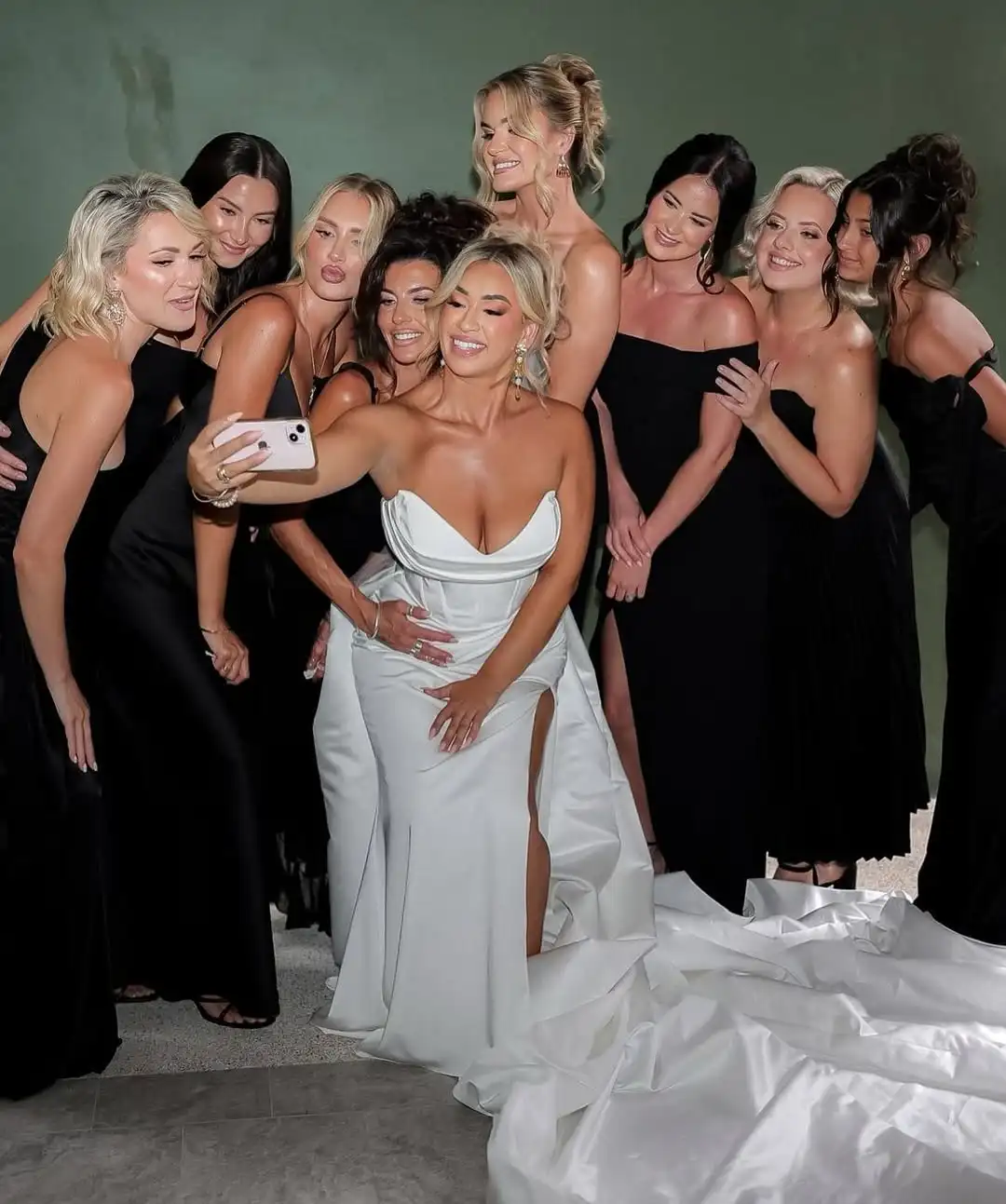 Elegant Mermaid Satin Wedding Dresses With Slit Sheath Detachable Train Long Bridal Party Gown For Women Vestidos De Novia