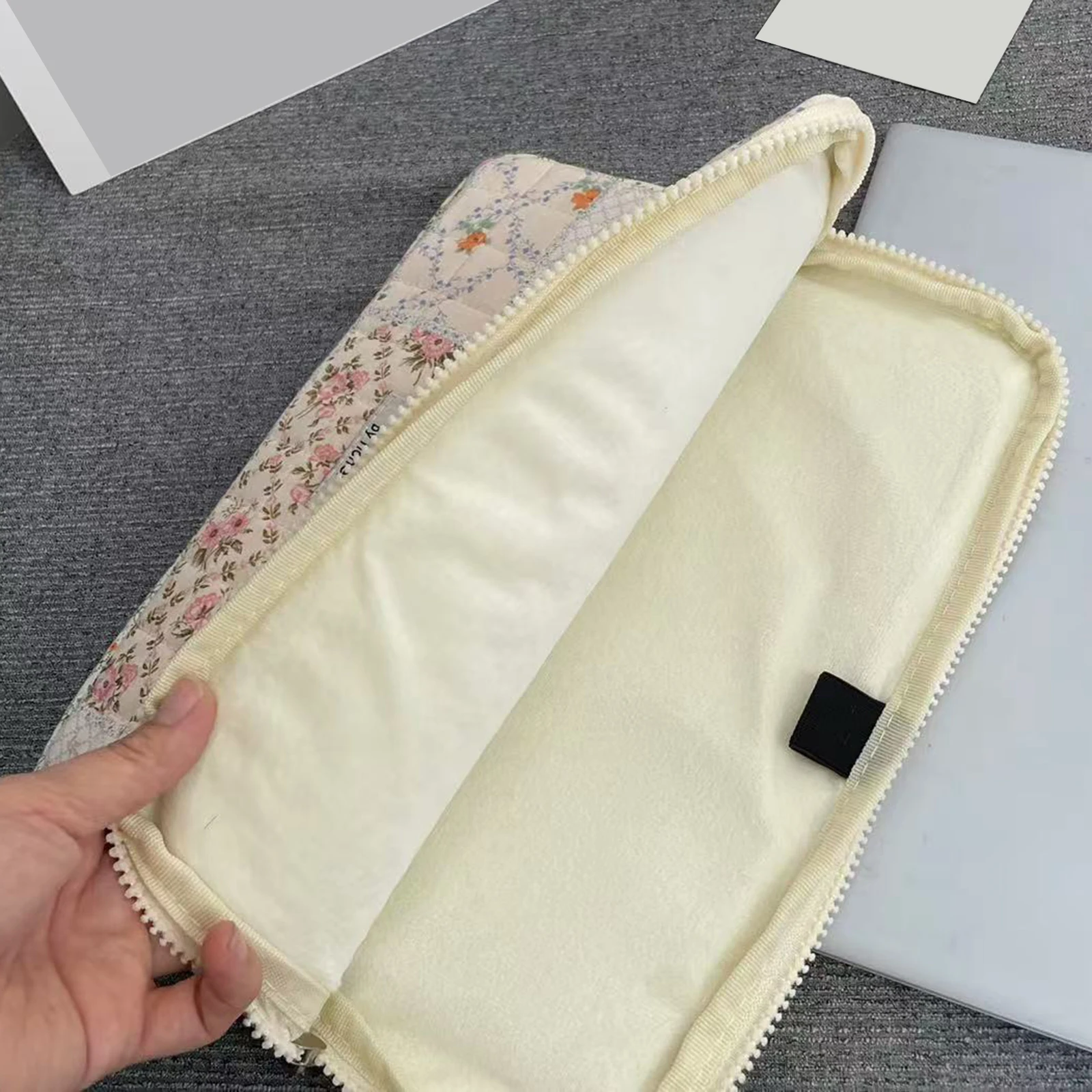 Cotton Puffy Notebook Pouch Shockproof Sweet Floral Print Tablet Bags Multiple Sizes Choose From Laptop iPad Sleeve Case