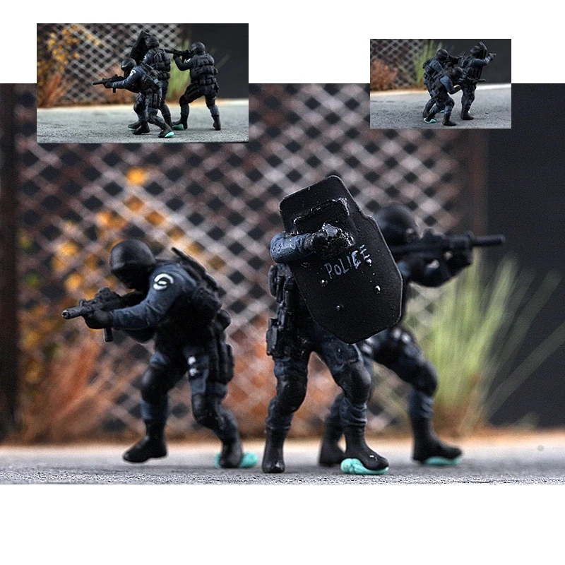

New 1:72 Scale Model 3Pcs SWAT Special Police Action Figure Toys Scene Accessory Dolls Collection Display Fan Gifts Fans