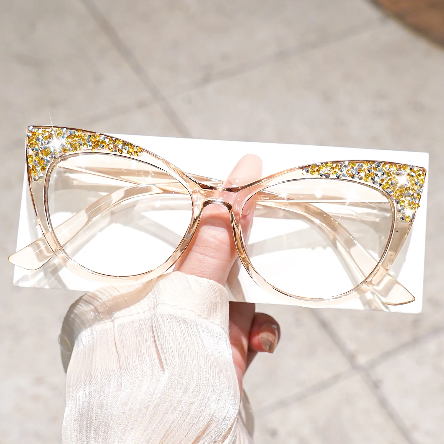 Schicke Retro-Cat-Eye-Lesebrille für Damen und Herren, Vollformat, modische Brille, dekorativ, Alltagskleidung, +1,0 bis +3,5 – Detail 14