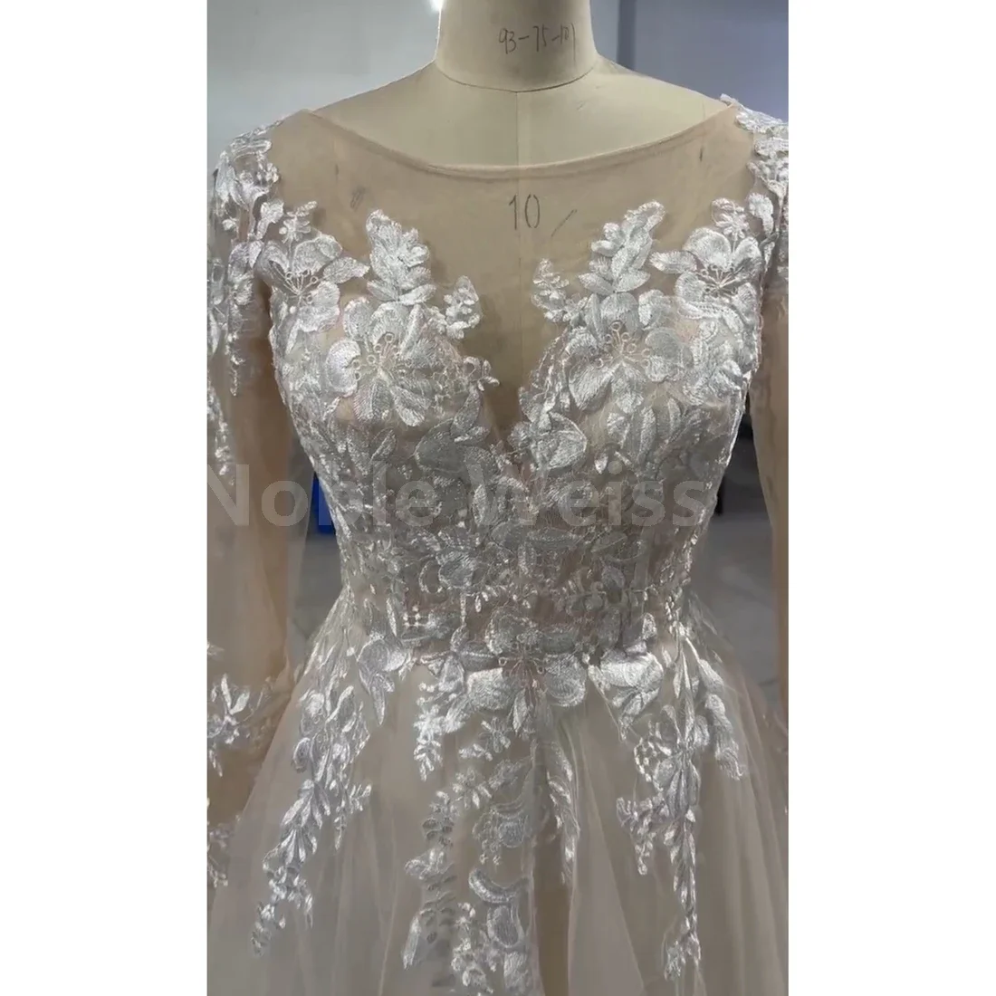 Robe de mariée A-Line en tulle avec appliques, col rond, sexy, adaptée aux patients, nouvelle arrivée