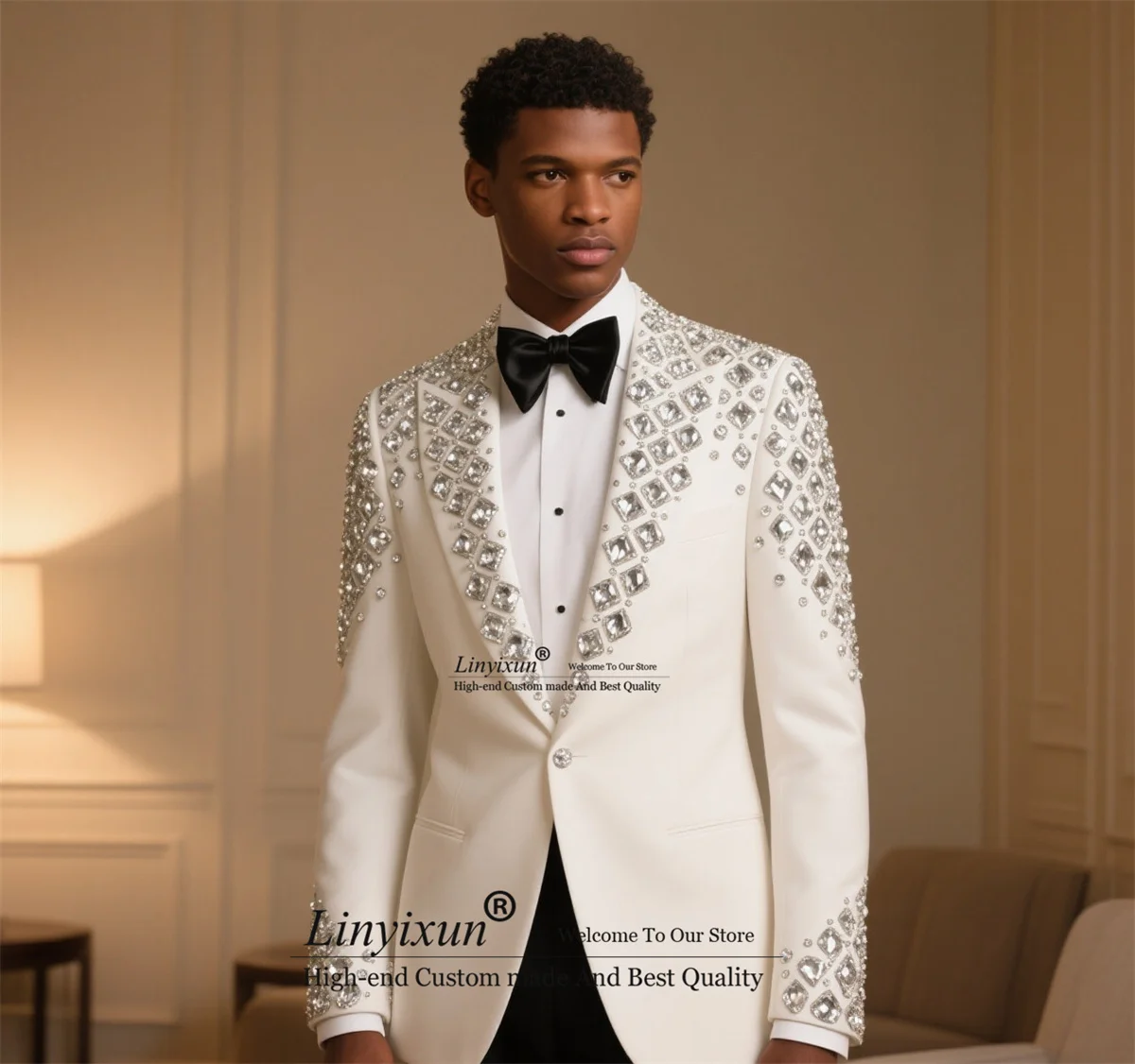 

Luxury Crystals Rhinestones Men Suits Peaked Lapel Groom Tuxedos 2 Pieces Sets Party Prom Blazer Customized Slim Costume Homme