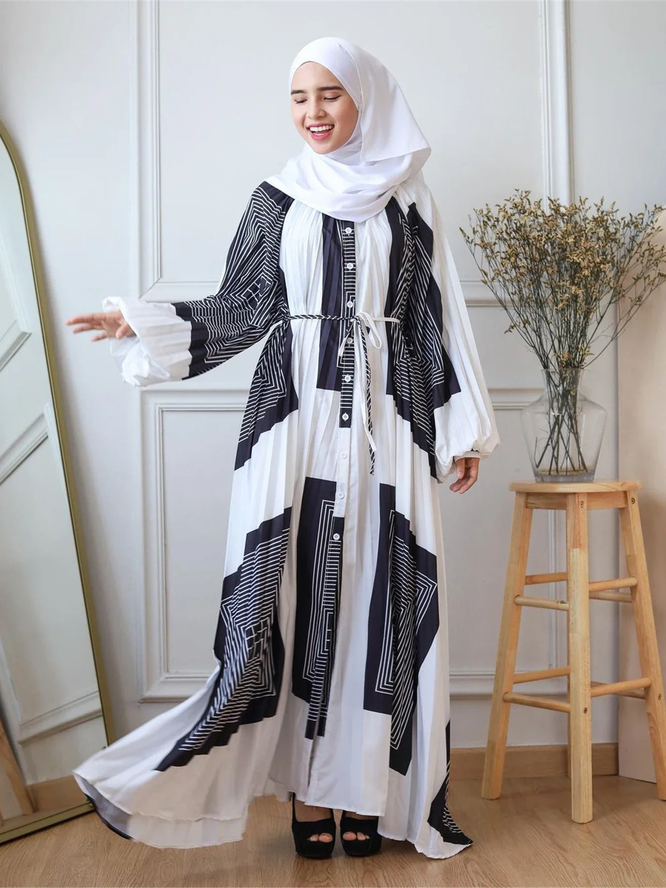 Eid Jalabiya Muslim Party Dress for Women Lantern Sleeved Printed Pleated Long Dresses Turkey Robe Casual Abayas Islamic 2024