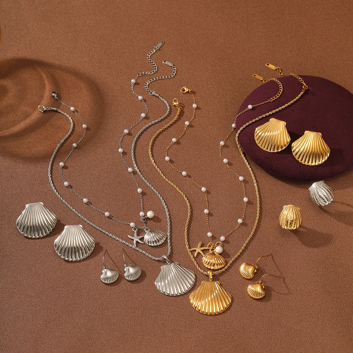 

New Ocean Shell Pearl Titanium Steel Necklace Set Combination Women, Fashion Light Luxury Versatile Stainless Steel Pendant
