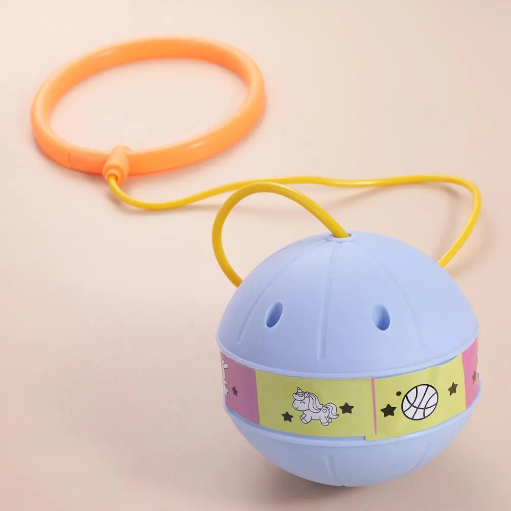 Рисунок 2 - Мяч с обручем для ног