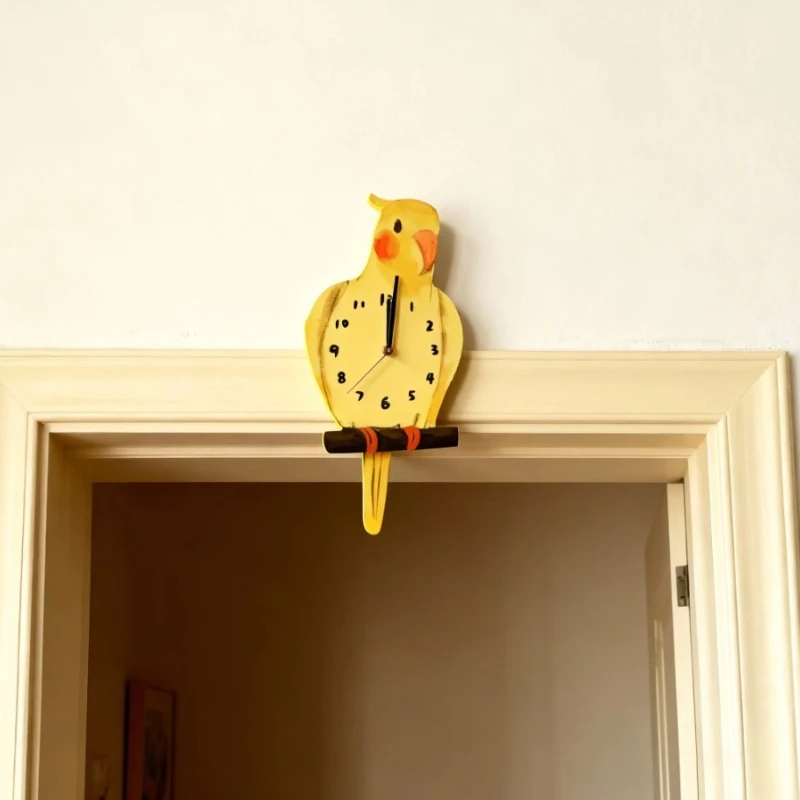 Simple Hand-painted Reloj Orologio Da Parete Living Room Decoration Часы Настенные Cockatoo Silent Wall Clock Cartoon Decor Room