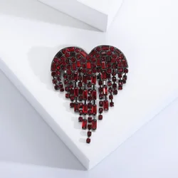 Dmari Designer Luxury Jewelry For Clothing Blood Black Rhinestone Heart Shape Lapel Pins Long Thread Tassel Brooch Women Brooch