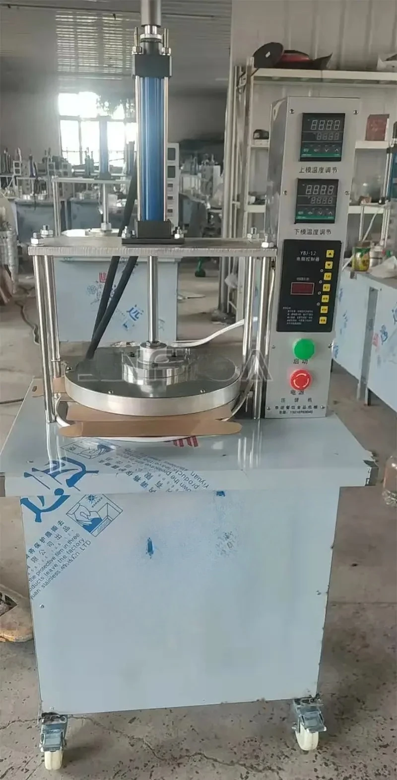 China Manufacturer Chapati Pressing Machine Electric / Roast Duck Pancake Machine / Pancake Maker Machine