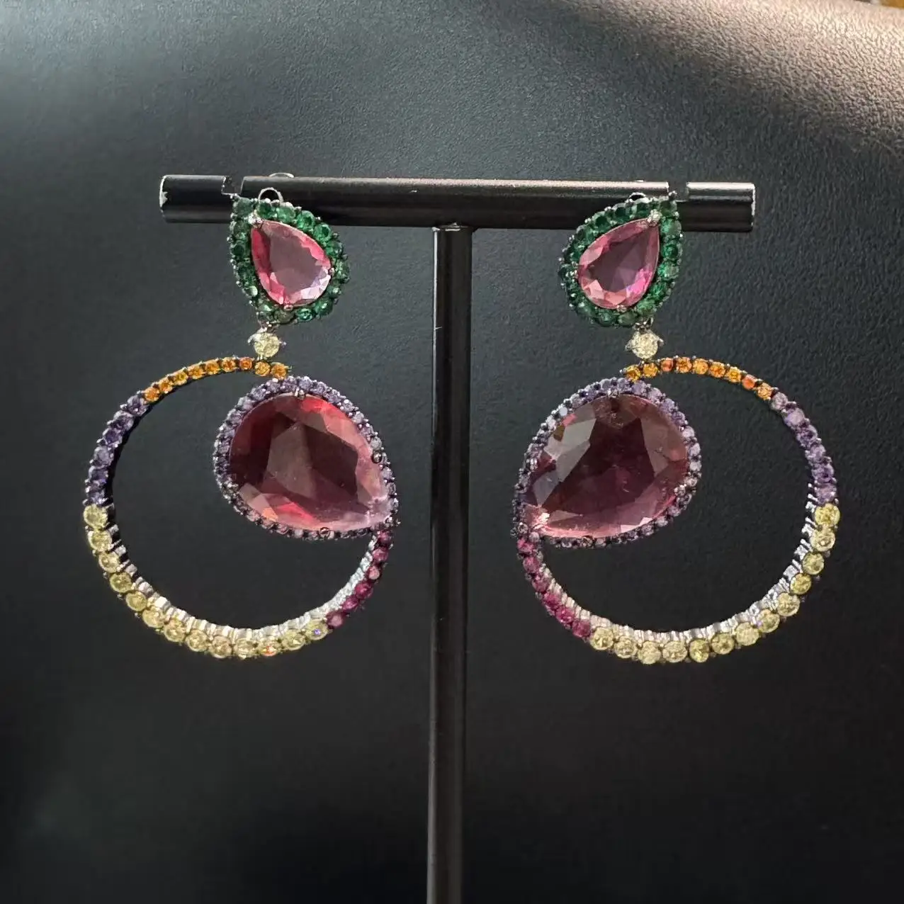 boucles-d'oreilles-pendantes-retro-audacieuses-en-forme-de-lune-creuse-entierement-pavees-de-zircons-cubiques-luxe-leger-elegantes-pour-femme-bijoux-de-soiree-et-de-fete
