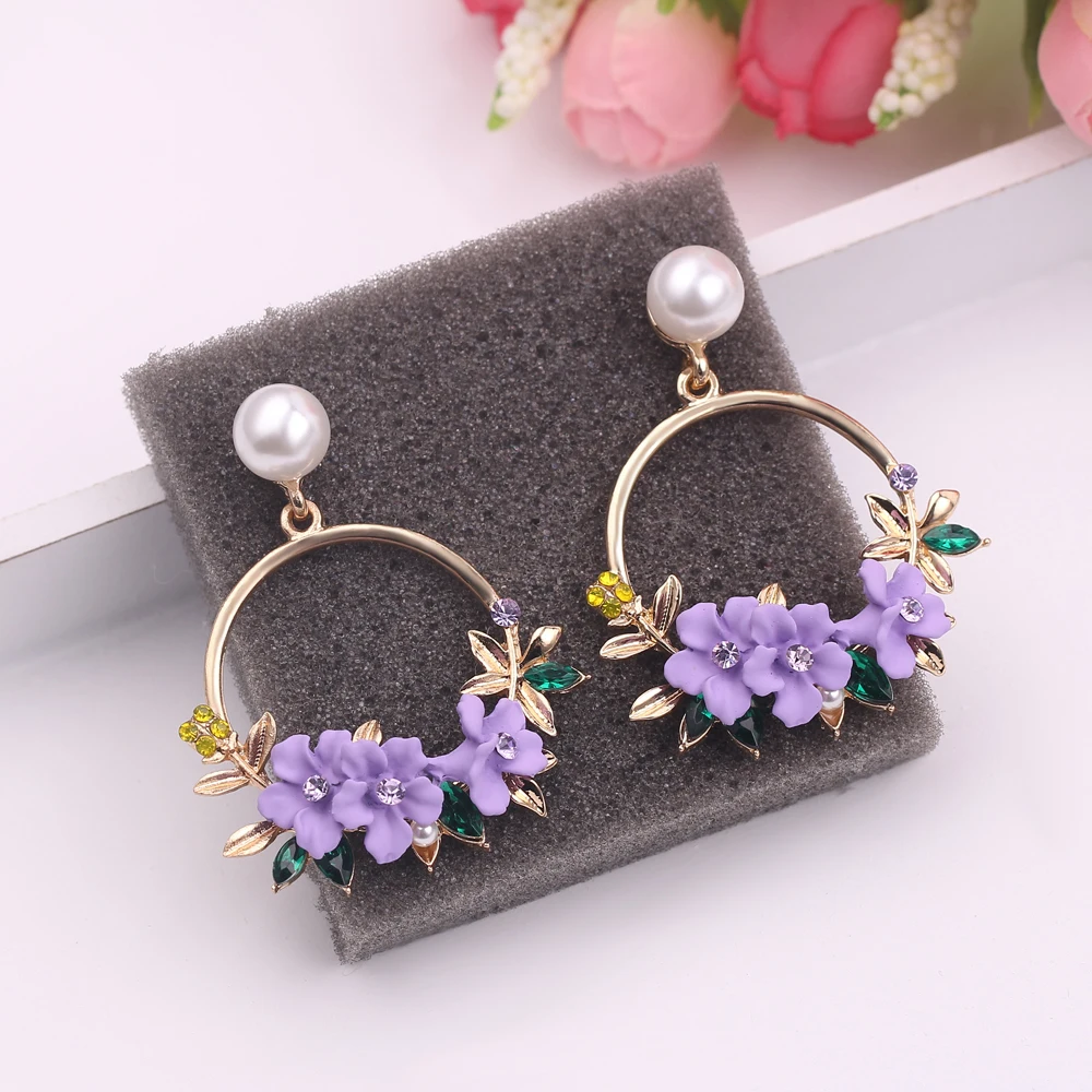 Mode Einfache Kreative Blume Stud Ohrringe Frauen Glänzenden Strass Perle Kristall Ohrringe Trendy Mädchen Schmuck Zubehör