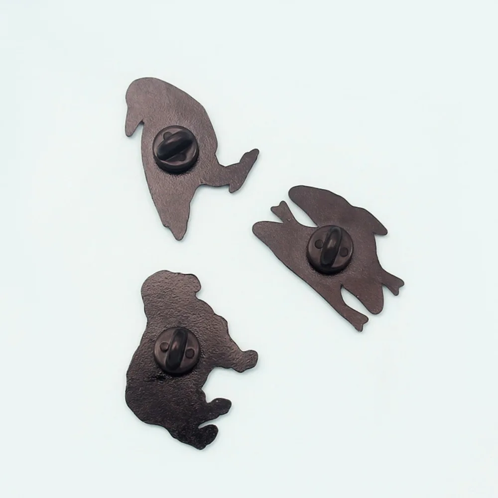 Gothic Punk Halloween Lapel Pins Spooky Alloy Cartoon Animal Brooch Exquisite Slap-up Animal Bone Brooch Ornament Badge