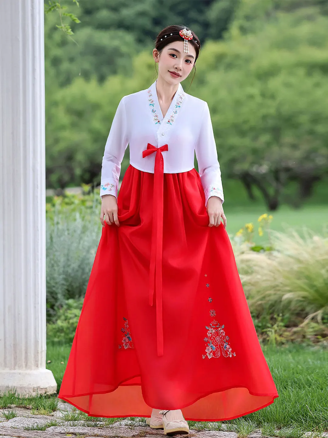 

Новый этнический корейский традиционный костюм: вышитая одежда для танцевальных выступлений и фотосессий, женский наряд из полиэстера