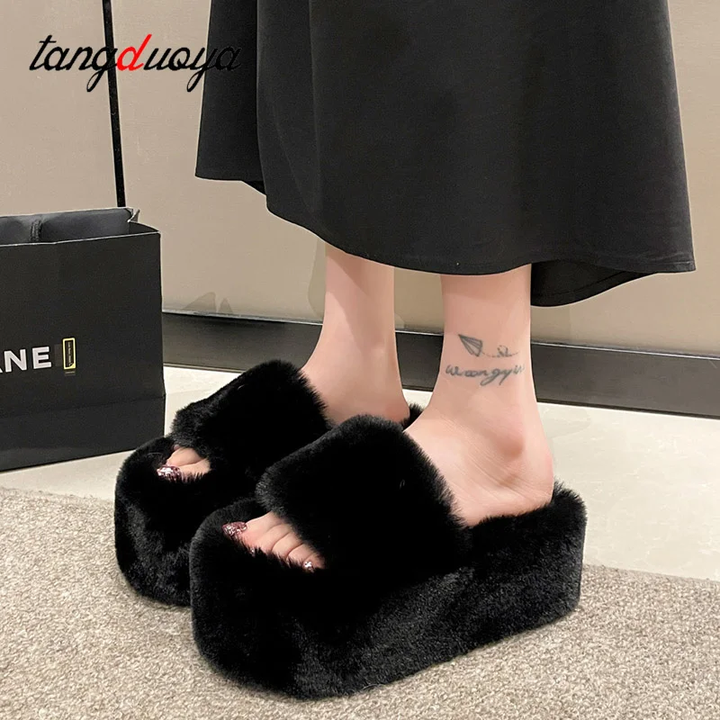 Chunky Platform Fur Slippers Women Autumn Thick Bottom Furry Outdoor Slippers Woman Short Plush Designer Shoes