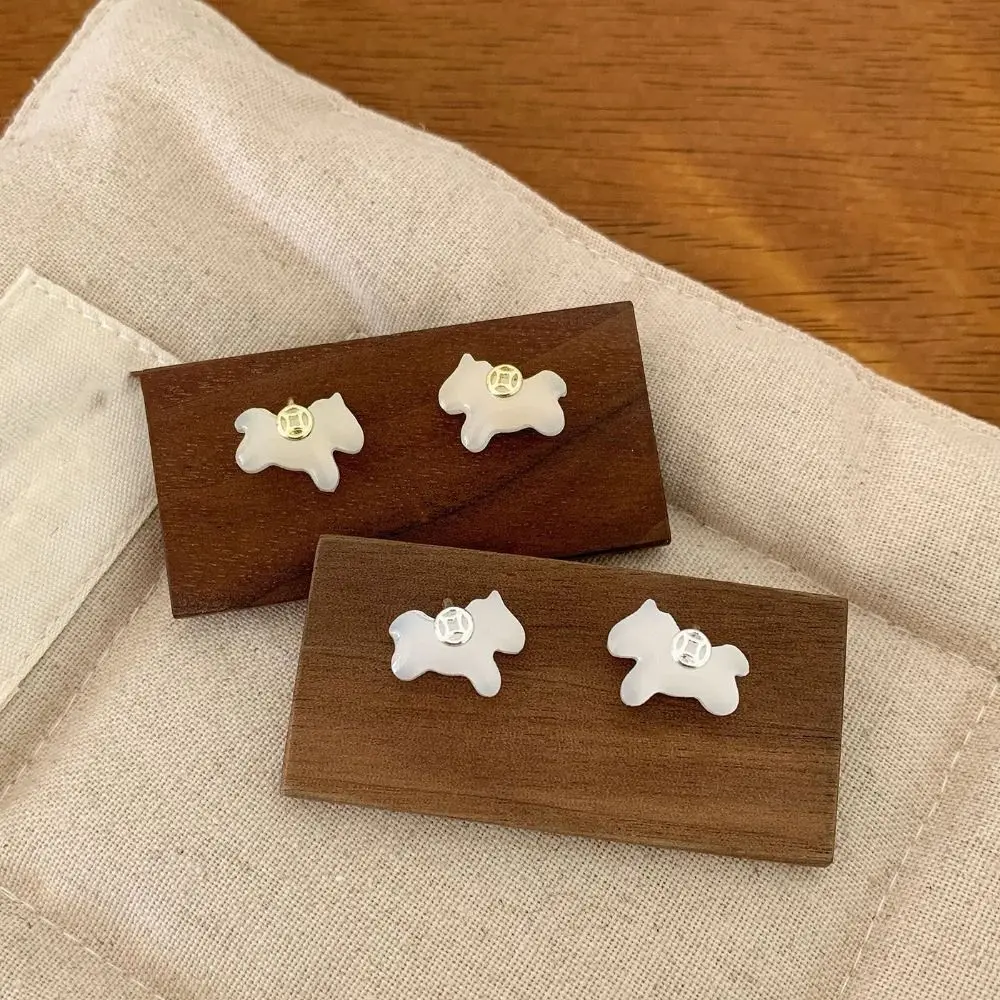 

Resin Zodiac Pony Earrings Good Luck Cute Horse Stud Earrings Fashion Jewelry Ear Accessories New Year Earrings Woman