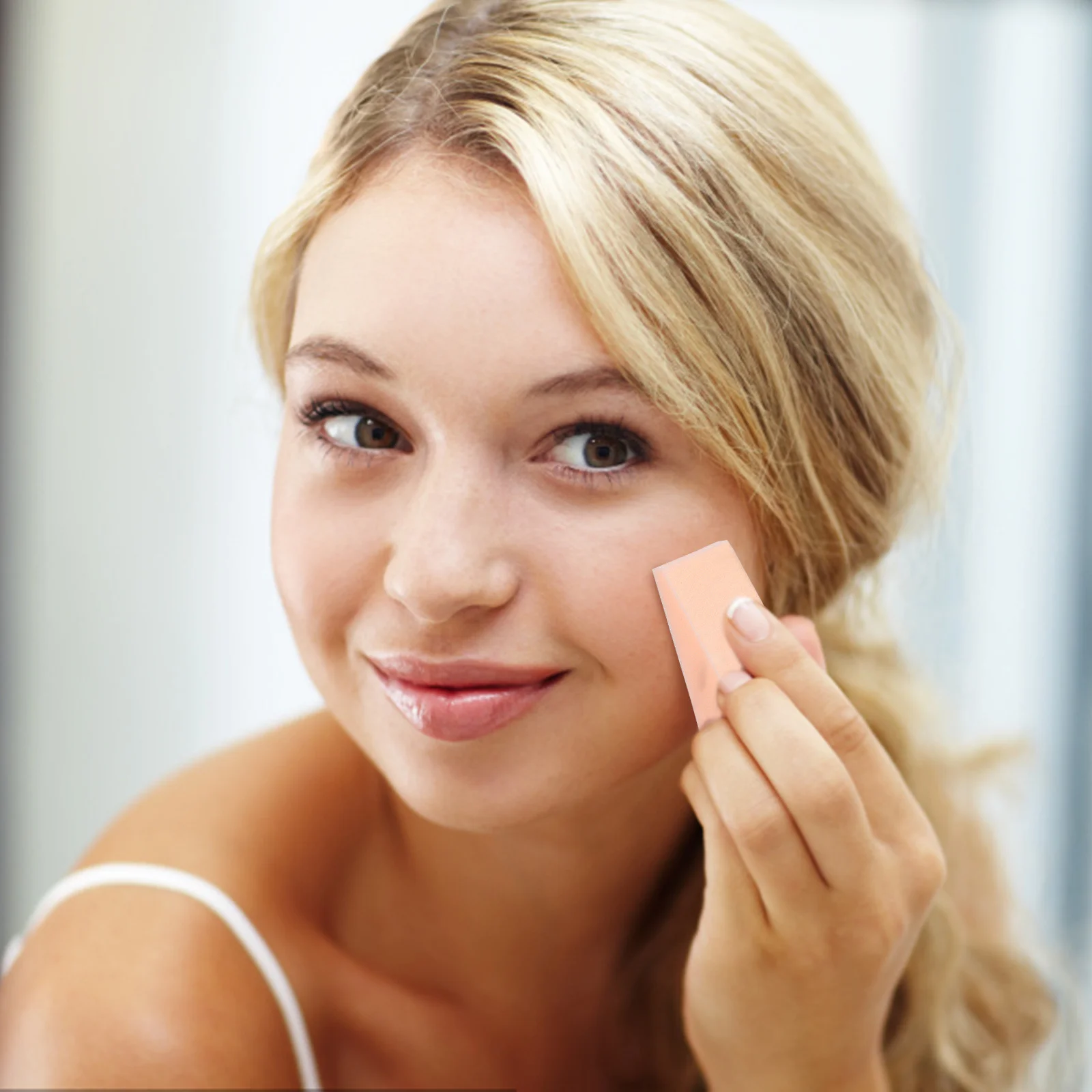 Éponge de maquillage en forme de Triangle, 96 pièces, pour fond de teint, Blush, crème, applicateur liquide, outils, éponges de maquillage pour le visage