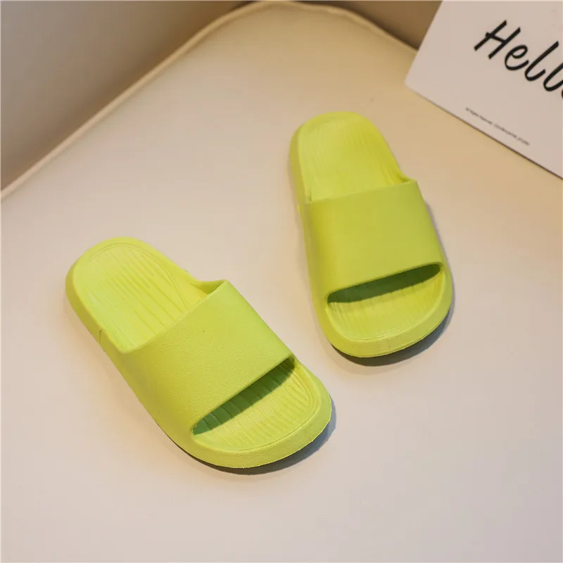 Summer Children Casual Slippers Solid Color Indoor Slippers Breathable Non-Slip Home Bathroom Beach Kids Soft Slippers Boys Girl