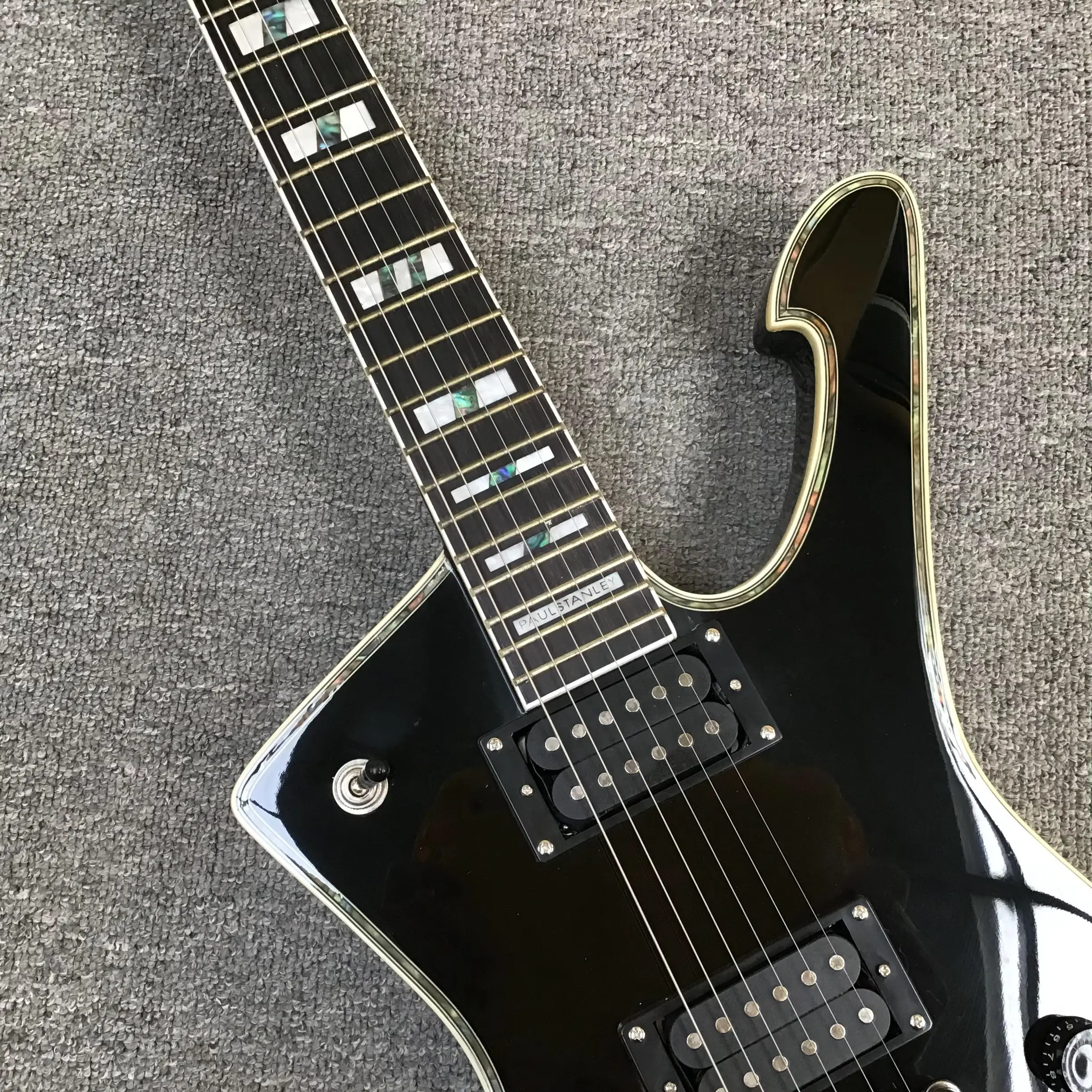 hot sales Custom Black 6-string Electric Guitar Open Pickups Gold Hardware Abalone Inlay 22F In Stock,