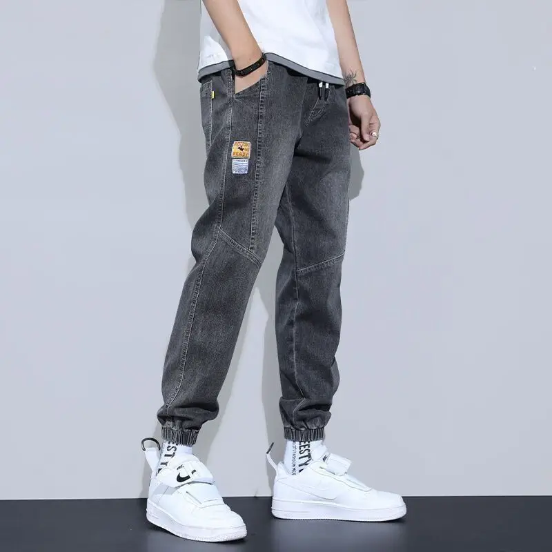 661 Gray