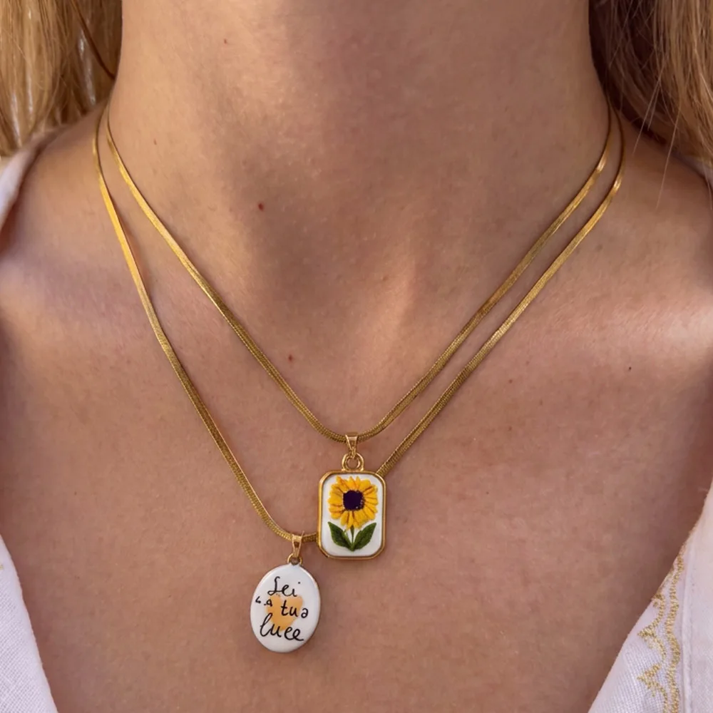 Peri'sbox Geometric Sunflower Letter Printing 18k Gold Plated Pendant Necklace Waterproof Handmade Party Jewelry Accessories