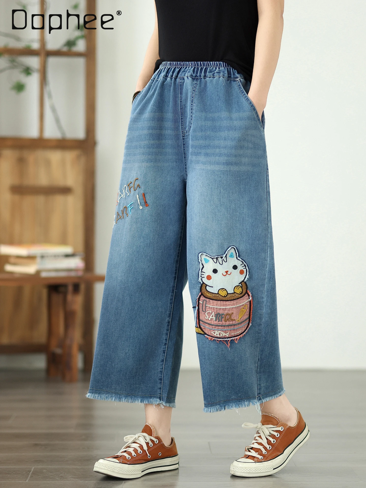 

Retro Ethnic Style Cartoon Cat Embroidered Jeans Women's Loose Rough Edge Eight-point Straight Pants Summer Jeans Women