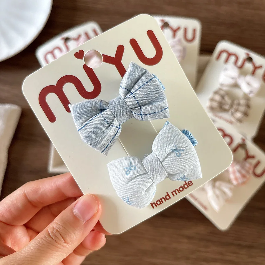 Grampos de cabelo antiderrapantes para meninas, 2 peças de tecido acolchoado com laço lateral, xadrez floral para crianças, cabelo fino e macio