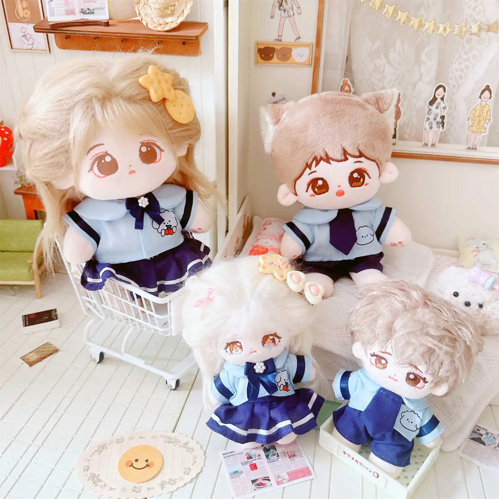 3 Stück Set niedliche Schuluniform 10cm Puppe Kleidung kawaii weichen Idol Plüsch Puppe Kleidung Cartoon wechselnde Kleidung Spiele für Mädchen Geschenk