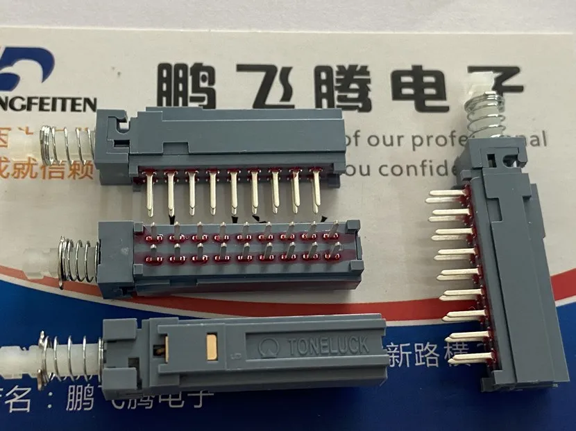 

3PCS/lot MPNS6A Taiwan TONELUCK MPN-S6-A self-locking 6-knife 18-pin keyboard switch 6-way power switch with lock 2*9