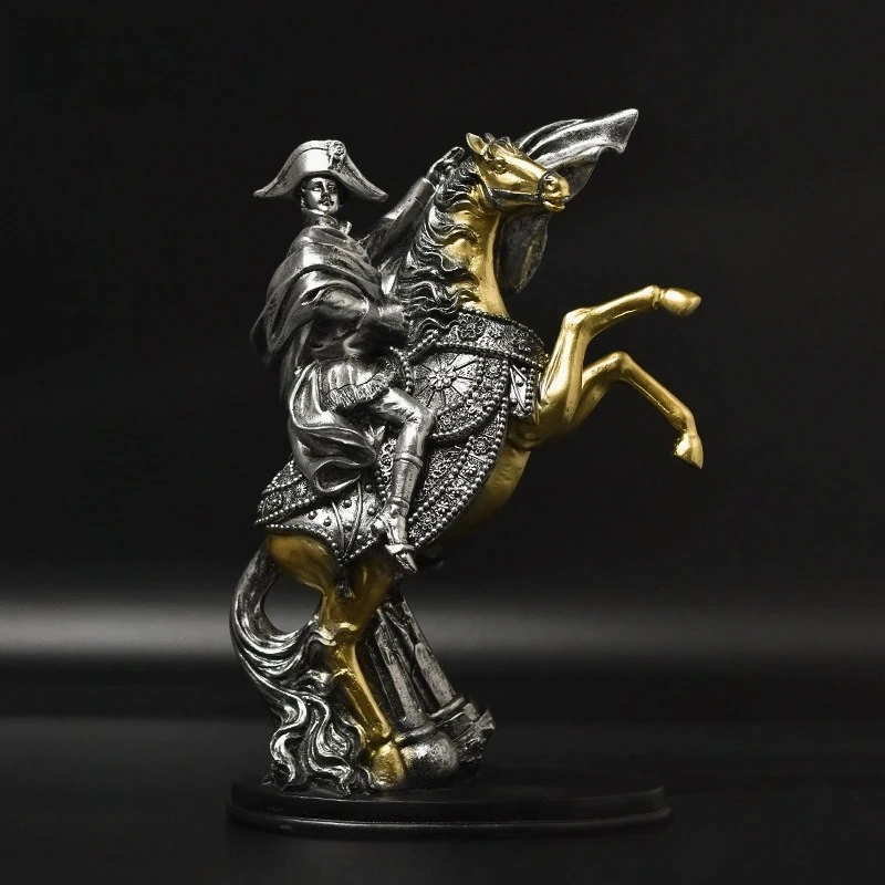Royal Knight Character Statue Desktop Decoration Heavy Armored Knight Character Resin Sculpture Room Aesthetic Decoration