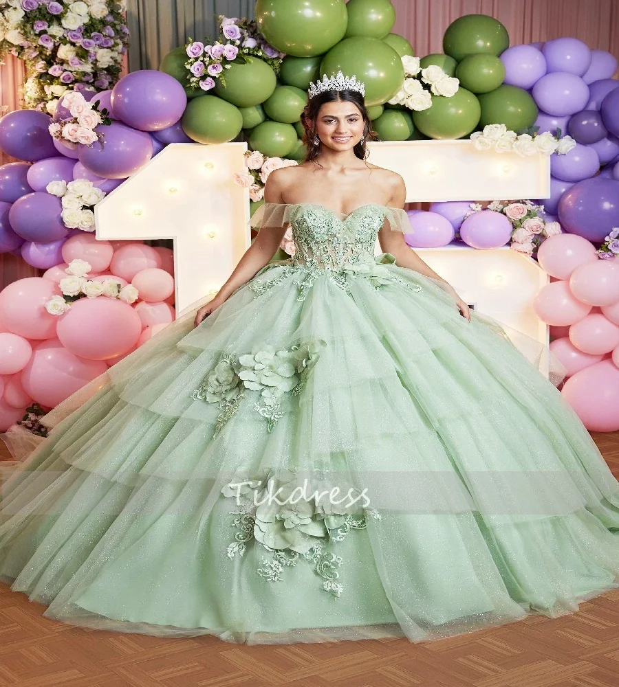 

Gorgeous Green Quinceanera Dress With Flowers Beaded Lace Princess Sweet 16 Dress Tiered Corset Bow vestidos xv años Customized