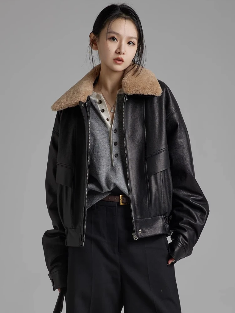 클래식 짧은 정품 가죽 겨울 폭격기 재킷 여성 하이 엔드 럭셔리 이동식 메리노 모피 칼라 버블 진짜 양피 코트