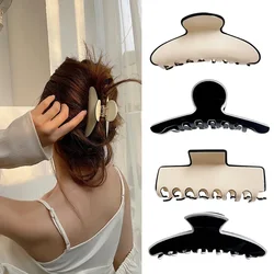 Chic Elegant Black White Acetate Geometric Hair Claws for Women Poluplar Crab Shark Catches Acrylic Clips Korean Accessories