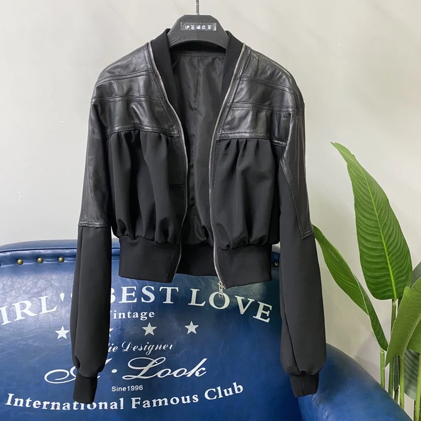 Nouvelle veste en cuir pour femme 2025, manteau en peau de mouton, coupe ajustée, design plissé à la taille, fermeture éclair, manches longues, ultra-légère