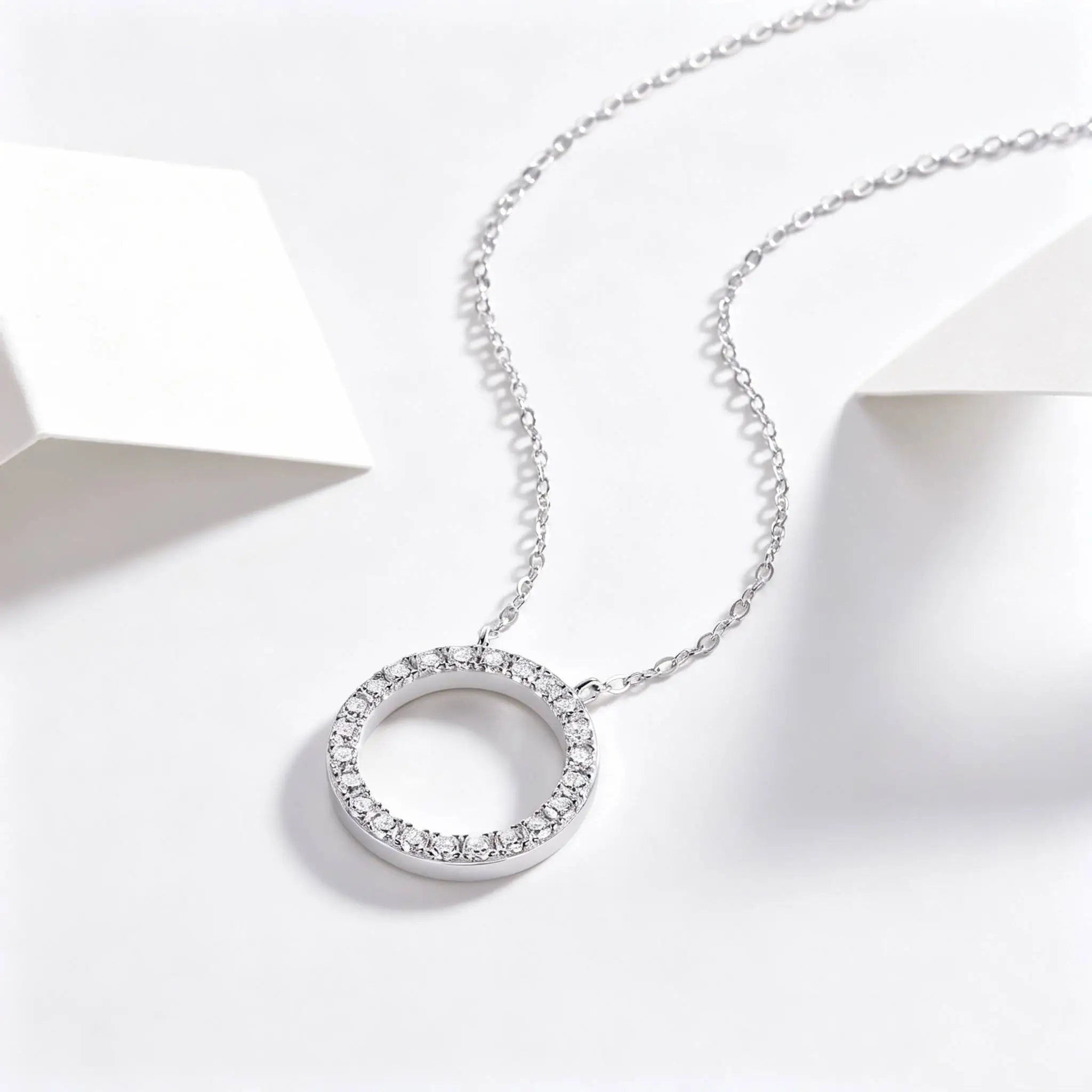 

Eternity Circle Moissanite Pendant Necklace S925 Sterling Silver Sparkling Fine Jewelry, Elegant Fashion Gift for Women Wedding