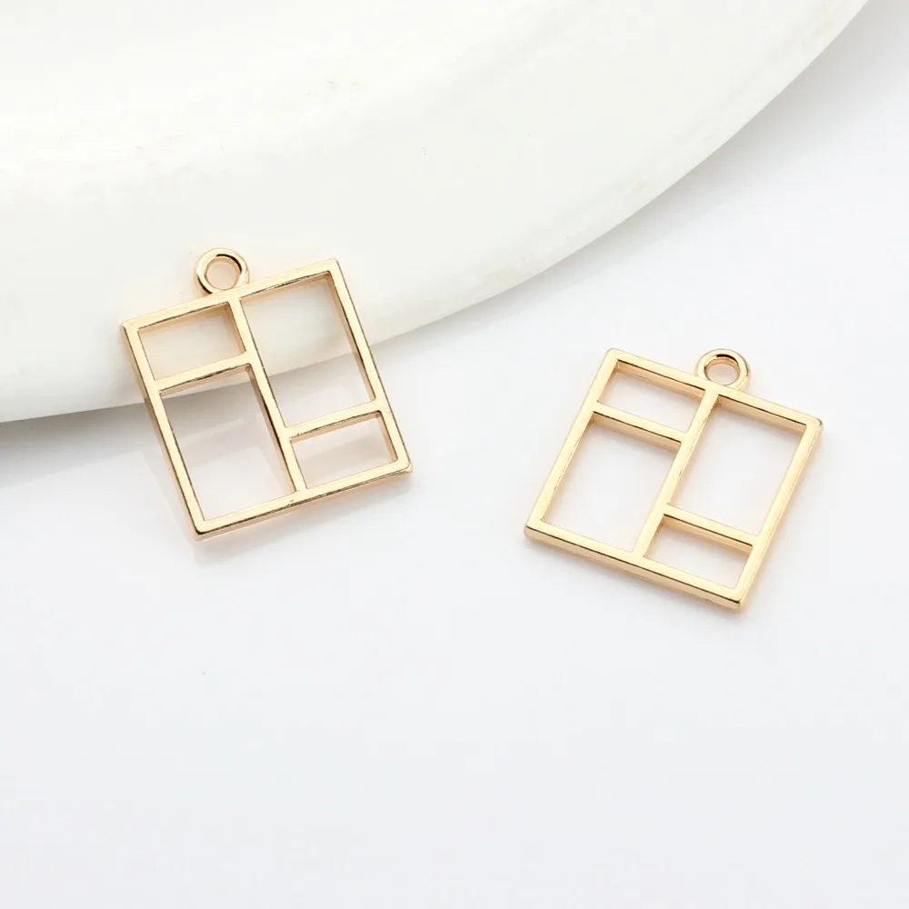 Colgante cuadrado de aleación de Zinc, accesorios de joyería dorados huecos, collar de pendientes cuadrados, 10 piezas