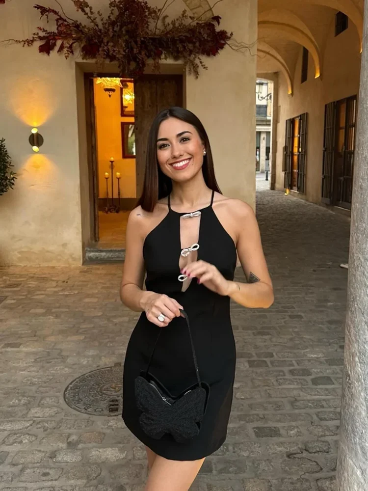 女性のための光沢のあるダイヤモンドの弓のトップ,白いホルタートップ,透かし彫りのタンクトップ,ホルタートップ,ホルタートップ,スリムな女性のクラブウェア,y2k,夏,2024