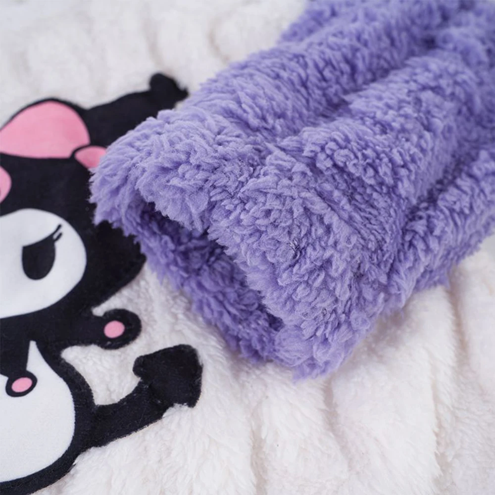 

Kawaii Children Home Clothes Kuromi Melody Girls' Pajamas New Winter Fashion Coral Fleece Thicken Flannel Cute Christmas Gift