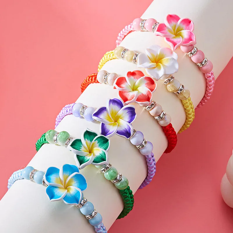 أساور هاواي للنساء البوهيمي المنسوجة أساور الزهور الاستوائية اليدوية جديلة الصيف الشاطئ مجوهرات للبنات اكسسوارات